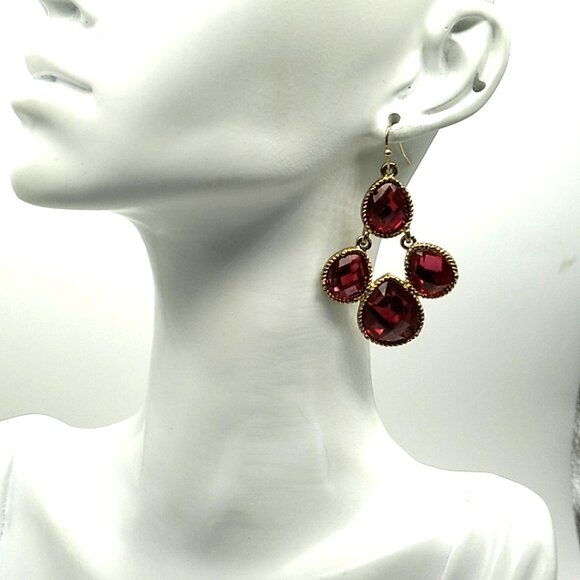 Pink Raspberry Faceted Glass Crystal Chandelier Drop Dangle Earrings - Picture 4 of 8